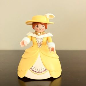 EUC Playmobil Victorian Woman in Yellow with Hat
